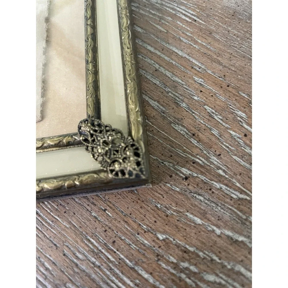 Vtg MCM  Bifold Hinged Double Boarder Picture Frame 8x10 Ornate Gold Tone Metal